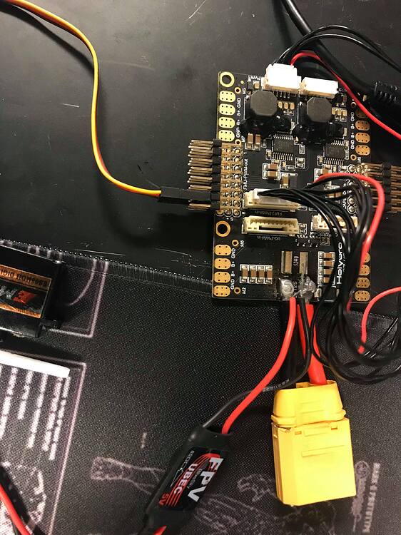 How to control servo in Pixhawk4 using OdroidXU4 and MAVROS