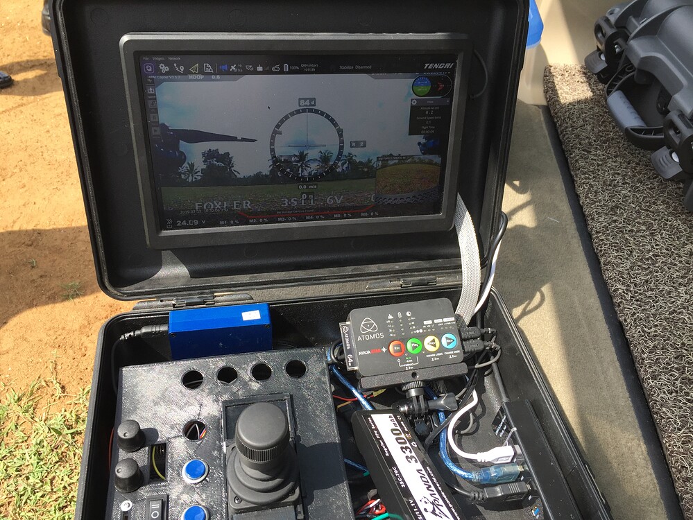 Cannot arm manually with joystick / throttle slider QGroundControl