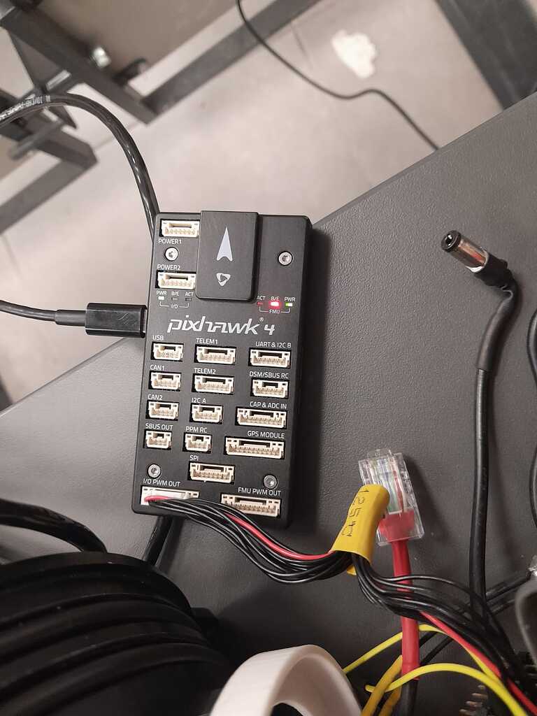 Pixhawk4 B/E lamp flashes red - PX4 Autopilot - Dronecode Forum | Open ...